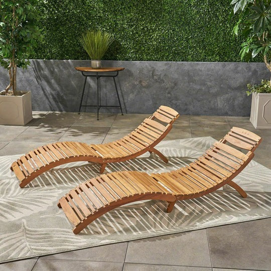 Coastal Retreat Folding Lounge Chair